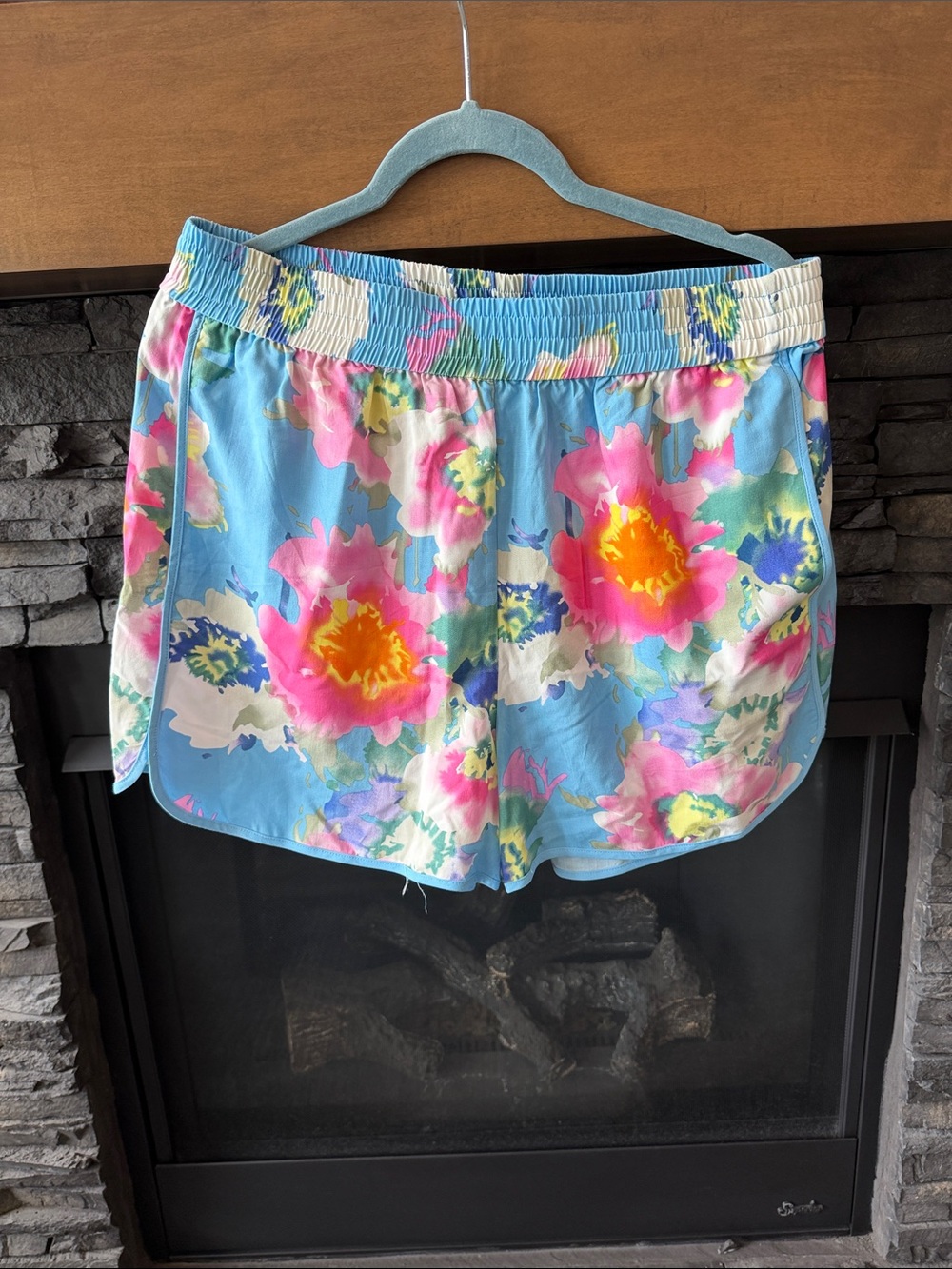 Floral Elastic-Waist Women's Shorts - Blue Pink